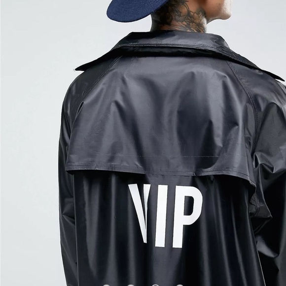 RECLAIMED VINTAGE 100% POLYESTER Maxi Length Raincoat Size M/L VIP Graphic - Picture 3 of 15